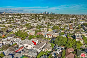 3025 Edgehill Dr, Los Angeles, CA 90018 - Photo 57