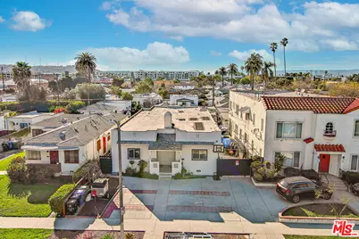 3025 Edgehill Dr, Los Angeles, CA 90018 - Photo 55