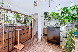 3025 Edgehill Dr, Los Angeles, CA 90018 - Photo 27