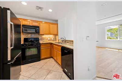 13200 Pacific Prome #322, Playa Vista, CA 90094 - Photo 5