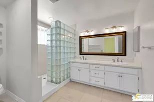 36419 Las Begonias, Cathedral City, CA 92234 - Photo 21
