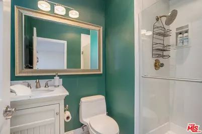 11636 Montana Ave #311, Los Angeles, CA 90049 - Photo 21