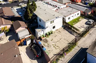 732 W 76th St, Los Angeles, CA 90044 - Photo 11