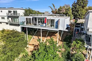 2735 Hollyridge Dr, Los Angeles, CA 90068 - Photo 31
