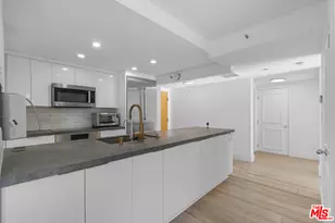 600 W 9th St, Los Angeles, CA 90015 - Photo 3