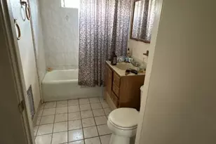 1340 S Mansfield Ave, Los Angeles, CA 90019 - Photo 9