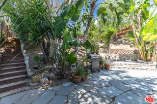 927 Pine Grove Ave, Los Angeles, CA 90042 - Photo 39
