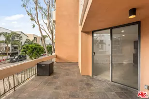 740 N Kings Rd, West Hollywood, CA 90069 - Photo 19