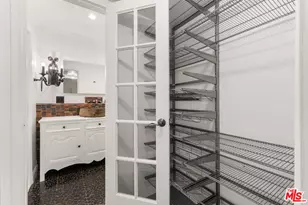 740 N Kings Rd, West Hollywood, CA 90069 - Photo 15