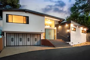 9234 Kinglet Dr, Los Angeles, CA 90069 - Photo 37