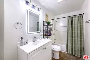 1820 W 22nd St, Los Angeles, CA 90018 - Photo 9