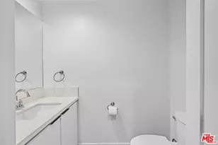 1029 Lord St, Los Angeles, CA 90033 - Photo 11