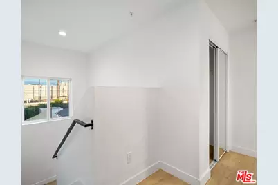 1029 Lord St, Los Angeles, CA 90033 - Photo 13