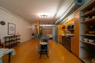 1111 S Grand Ave, Los Angeles, CA 90015 - Photo 23