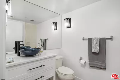 13600 Marina Pointe Dr #901, Marina del Rey, CA 90292 - Photo 7