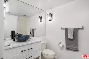 13600 Marina Pointe Dr, Marina del Rey, CA 90292 - Photo 7
