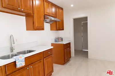 2920 Baldwin St, Los Angeles, CA 90031 - Photo 9
