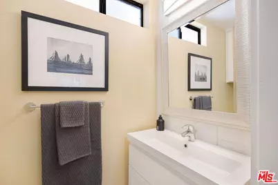11650 Mayfield Ave #3, Los Angeles, CA 90049 - Photo 15