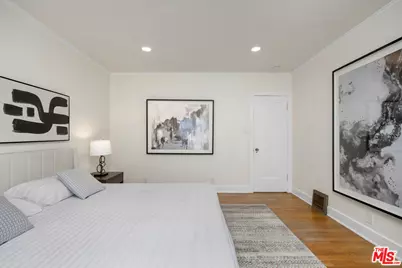 901 S Ogden Dr, Los Angeles, CA 90036 - Photo 21