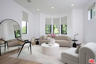 703 25th St, Santa Monica, CA 90402 - Photo 17