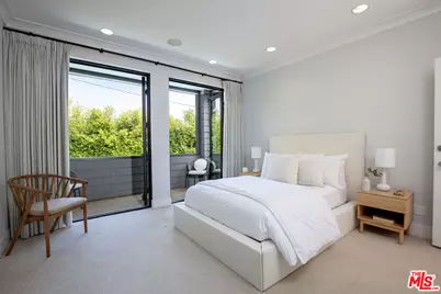 703 25th St, Santa Monica, CA 90402 - Photo 21