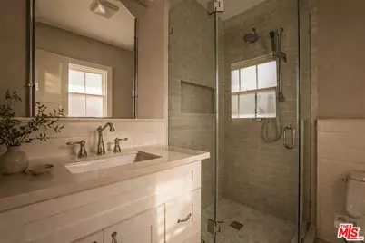 2015 Nichols Canyon Rd, Los Angeles, CA 90046 - Photo 17