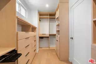 7881 Airlane Ave, Los Angeles, CA 90045 - Photo 31