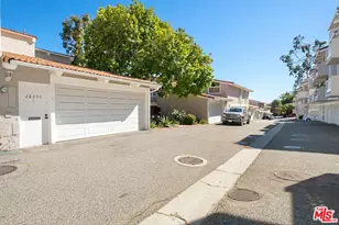 28240 Rey De Copas Ln, Malibu, CA 90265 - Photo 47