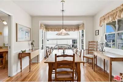 13025 Hartsook St, Sherman Oaks, CA 91423 - Photo 5