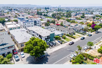 4546 W 17th St, Los Angeles, CA 90019 - Photo 5