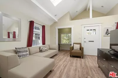 428 Rialto Ave, Venice, CA 90291 - Photo 9