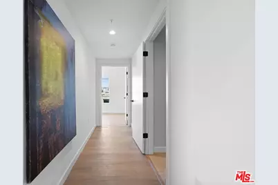 321 S Oxford Ave #405, Los Angeles, CA 90010 - Photo 11