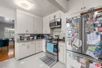 9232 S 8th Ave, Inglewood, CA 90305 - Photo 13