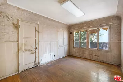 4913 Presidio Dr, View Park, CA 90043 - Photo 17