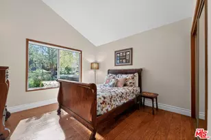 15555 Bronco Dr, Canyon Country, CA 91387 - Photo 25