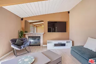 15708 Horace St, Granada Hills, CA 91344 - Photo 5