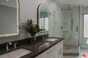 5257 Coldwater Canyon Ave, Sherman Oaks, CA 91401 - Photo 19