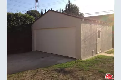 1851 Brockton Ave, Los Angeles, CA 90025 - Photo 21