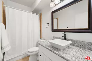 7211 Cozycroft Ave, Winnetka, CA 91306 - Photo 11
