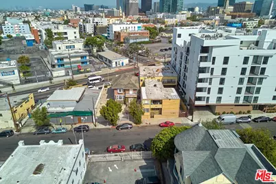 830 S Hoover St, Los Angeles, CA 90005 - Photo 9
