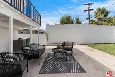 3815 W 60th St, Los Angeles, CA 90043 - Photo 33
