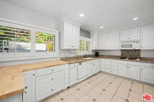 1118 Roscomare Rd, Los Angeles, CA 90077 - Photo 47
