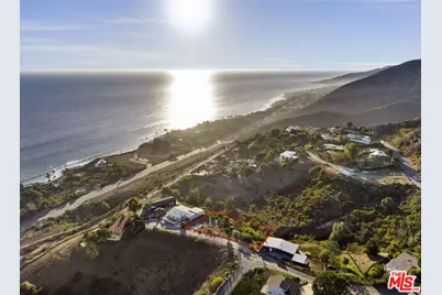 4615 Via Vienta St, Malibu, CA 90265 - Photo 9
