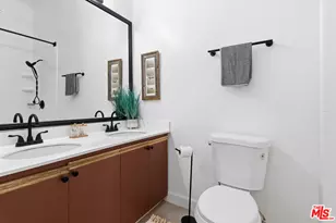 856 W Beach Ave, Inglewood, CA 90302 - Photo 29
