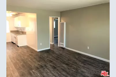 3011 E 4th St, Long Beach, CA 90814 - Photo 9