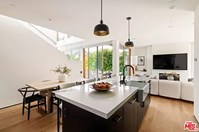 3785 Boise Ave, Los Angeles, CA 90066 - Photo 5