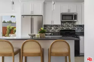 2651 N Rich St, Los Angeles, CA 90039 - Photo 13