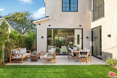 12000 Navy St, Los Angeles, CA 90066 - Photo 27