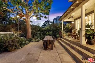 821 Amoroso Pl, Venice, CA 90291 - Photo 3