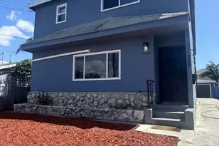 224 W 107th St, Los Angeles, CA 90003 - Photo 1